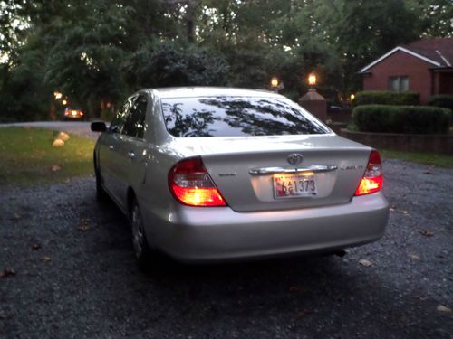 2003 toyota camry, low miles, clean, reliable