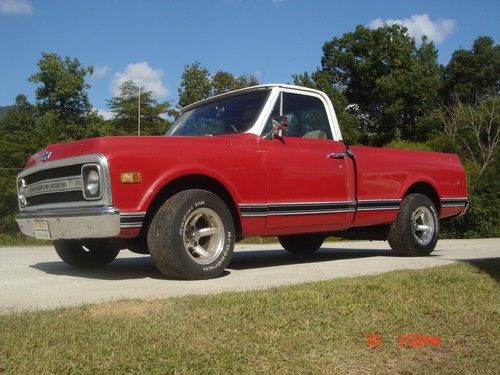 C-10 chevy pickup truck - sounds awesome