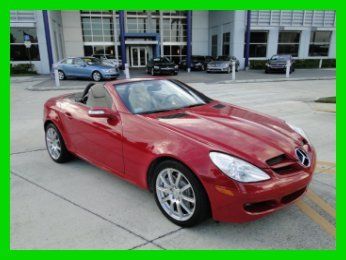2006 slk350, only 4,000miles,yes 4,000miles rare red/tan combo,mercedes-benz dlr