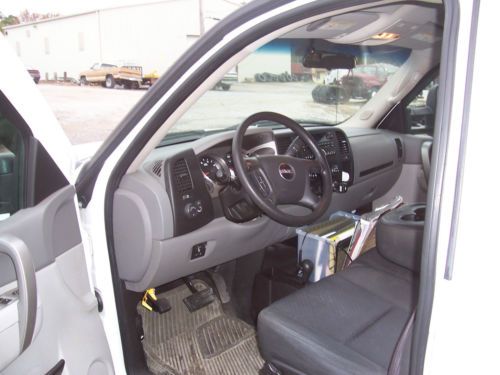 2010 GMC Sierra 3500 HD SLE Crew Cab Pickup 4-Door 6.6L, image 6