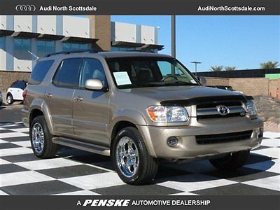 05 toyota sequoia  4 wd moon roof leather quad seating  car fax tow package