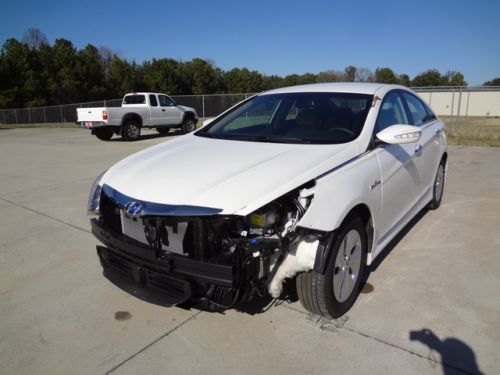 Rebuildable repairable project 13 sonata hybrid not salvage runs and drives