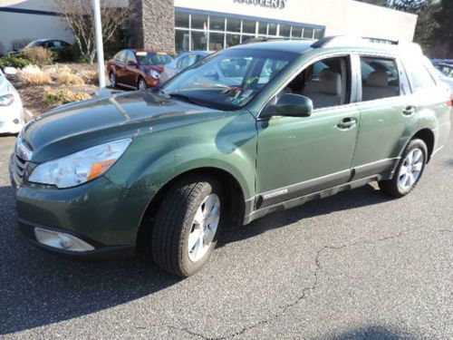 2010 subaru outback, no reserve, two owners, no accidents, looks and runs great