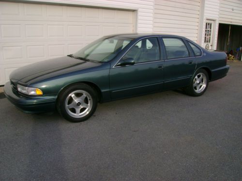 1995 chevrolet impala s/s almost mint condition 69,000 miles alawys garage keep
