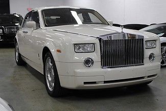 Rolls royce phantom, all the options, clean carfax, we finance