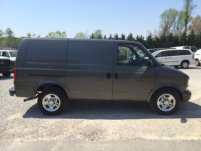 2003 chevrolet astro base extended cargo.....1 owner....free shipping