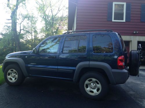 Jeep libery, wagon, 4 door, awd, blue, used, new tires, new brakes