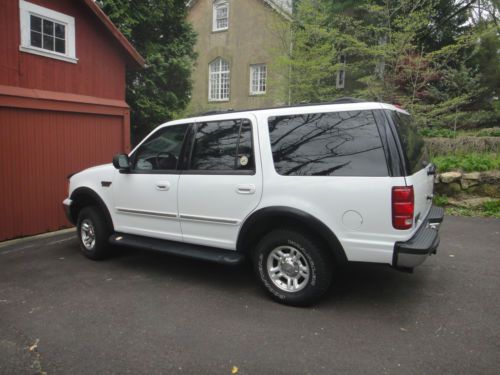 2003 Ford Expedition For Sale >> Buy used 2002 Ford Expedition XLT 4x4 White with Gray Cloth Interior in Doylestown, Pennsylvania ... 2003 Ford Expedition For Sale >> Buy used 2002 Ford Expedition XLT 4x4 White with Gray Cloth Interior in Doylestown, Pennsylvania ...