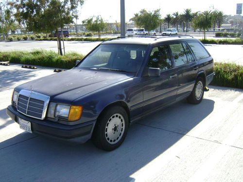 1987 mercedes benz  turbodiesel wagon -- for parts or restoration