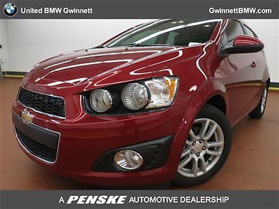 5dr hb auto lt low miles 4 dr hatchback automatic 1.8l 4 cyl crystal red tintcoa