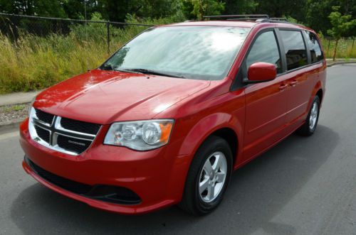2012 dodge grand caravan sxt stow&amp;go with eco mode over 20 mpg power everything