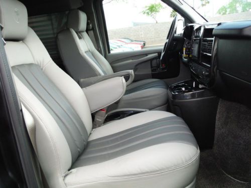 6.0L CD Console Center Armrest Running Boards Television Raised Roof Warranty, US $54,995.00, image 16