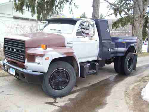 Find used 1982 Ford F-600 Pick up Truck f-150 f-250 f-350 f-450 f-550