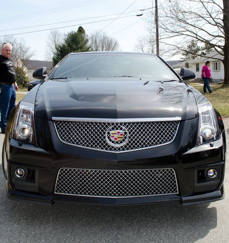 2011 cadillac cts v coupe 2-door 6.2l