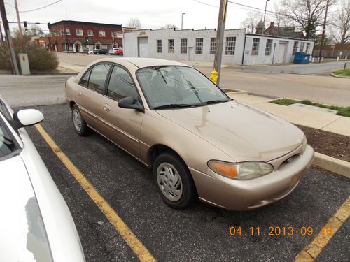 1997 ford escort base sedan 4-door 2.0l