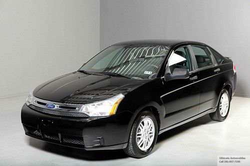 2010 ford focus se sedan spoiler auto 10k miles cd changer alloys aux clean