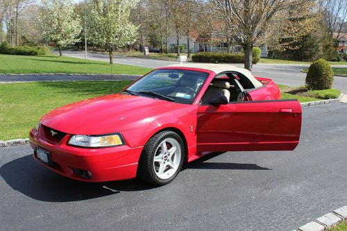 1999 ford mustang svt cobra convertible 2-door 4.6l, red