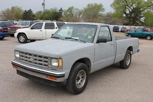1985 chevy s10 runs and drives automatic no reserve