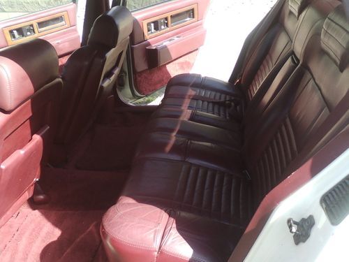 Cadillac Fleetwood For Sale >> Find used 1992 Cadillac Fleetwood 60 Special Sedan 4-Door ... Cadillac Fleetwood For Sale >> Find used 1992 Cadillac Fleetwood 60 Special Sedan 4-Door ...