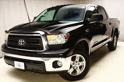We finance!! 2010 toyota tundra 4wd moonroof towpackage dualclimate