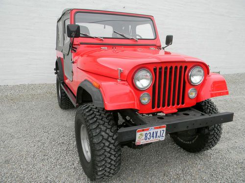 Jeep cj-7 4x4 four wheel drive soft top cj7  manual transmission fiberglass tub