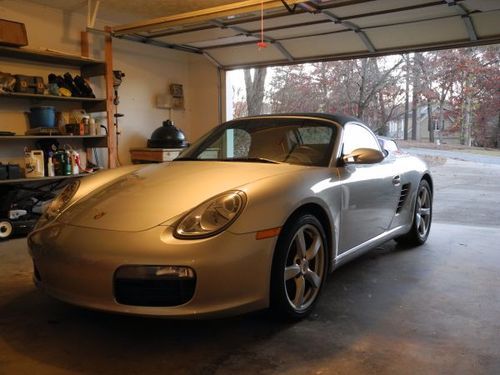 2006 silver boxster, excellent condition