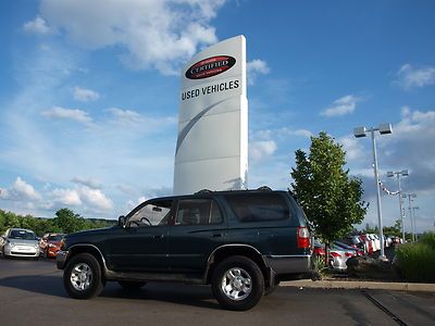 1998 4runner 4x4 suv green moonroof sr5 v6 3.4l tow one owner clean carfax