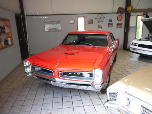 1966 pontiac gto