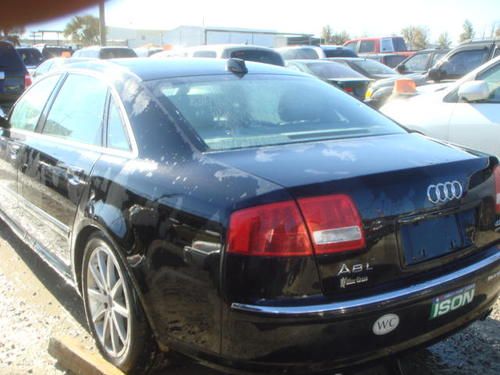 '2004 audi  a8l  ...........repairable wreck......salvage