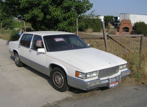 1990 cadillac deville base sedan 4-door 4.5l