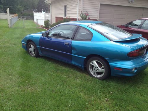 2000 pontiac sunfire gt coupe 2-door 2.4l