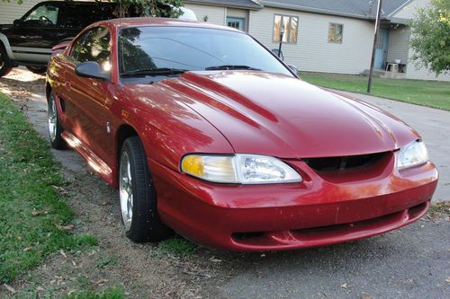 1995 ford mustang gt 5.0l h.o. 5-speed