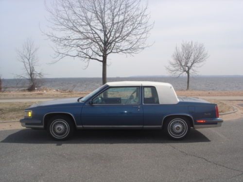 1988 cadillac deville base coupe 2-door 4.5l spring edition/gold package