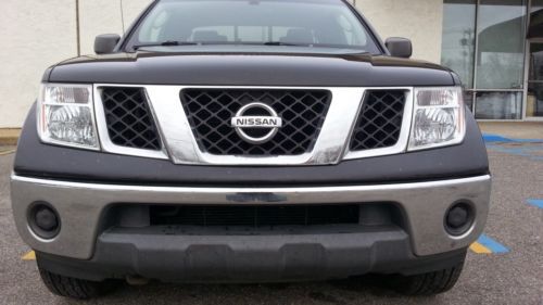 All the way from california. no reserve. 06 nissan frontier rwd. v6 king cab!!!!