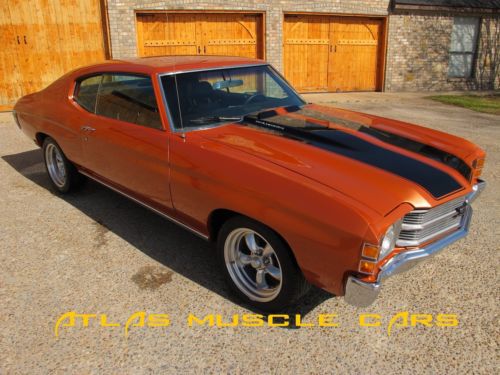 1971 chevelle 350 auto bucket seats disc brakes new paint and interior