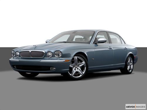 2006 jaguar vanden plas base sedan 4-door 4.2l