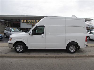 2012 nissian nv 2500 high top roof sv model with navigation and back up camera