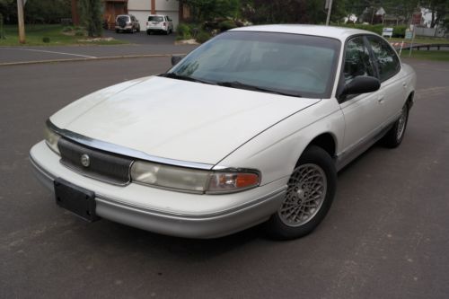 1996 chrysler new yorker low miles no reserve !!!