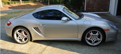2006 porsche cayman s in excellent condition, well cared for and just detailed