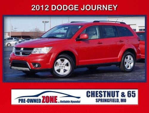 Red, v6, awd, sxt, auto, alloy wheels, 3rd row, carfax 1 owner no accidents