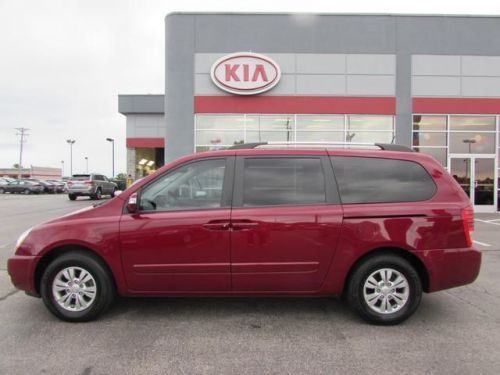 2011 kia sedona lx