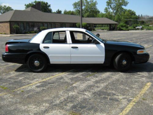 2008 ford police incptr low miles very good cond low starting price no reserve
