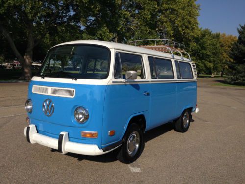 1972 vw transporter t2 bay window deluxe bus restored low miles 100% rust free