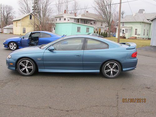 2004 pontiac gto base coupe 2-door 5.7l no reserve