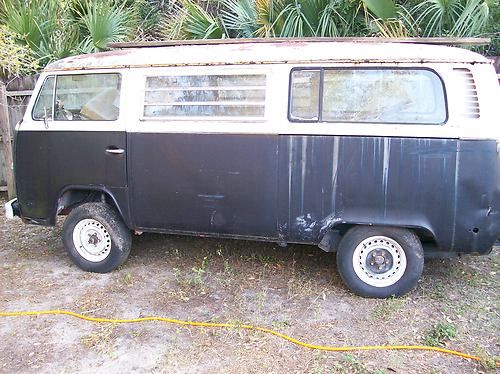 1976 transporter vw hippie bus, volkswagon. no reserve!!!