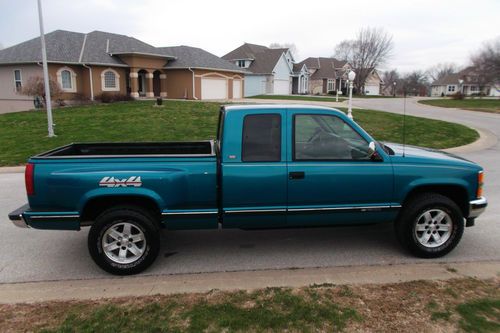 Silverado sportside 4x4-extended cab-2 owner-no rust-pw-pl-pseat-very nice cond