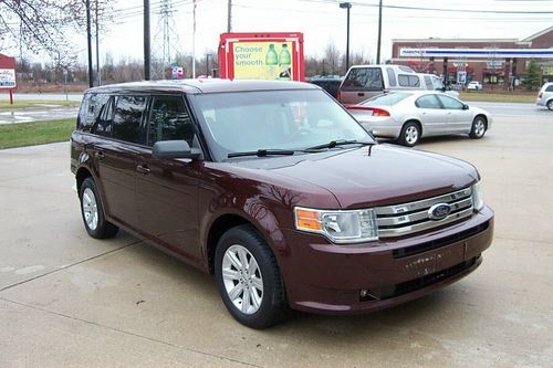 2010 ford flex se repairable salvage clear title 45,807 miles drive able