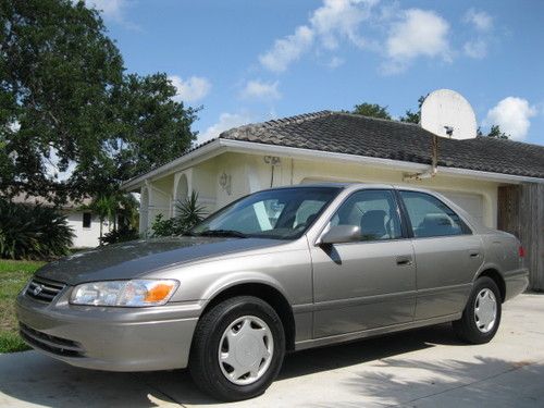 Low miles! one florida owner! pw pl pm cd! fully serviced! wow! don't miss out!!