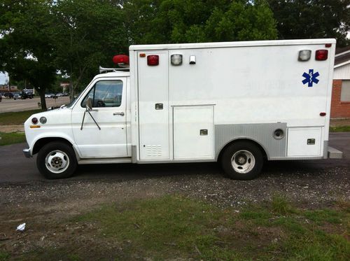 1990 ford e350 ambulance