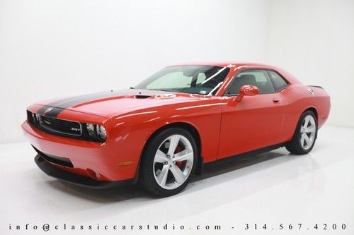 2008 dodge challenger srt8 6.1l hemi obsessively maintained w/ only 816 miles!